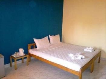 Royal Mirage Hotel 2*