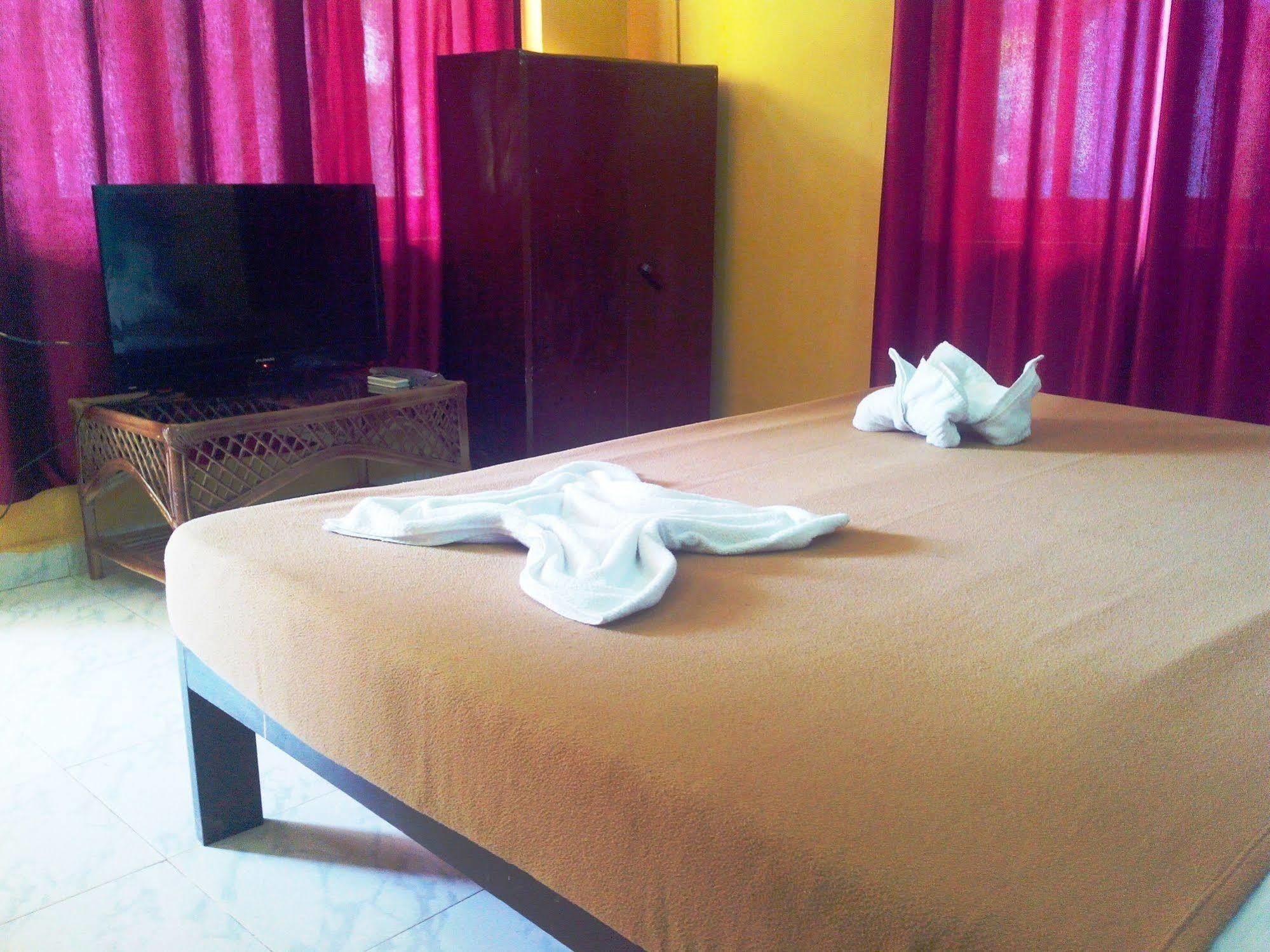 Royal Mirage Hotel 2*
